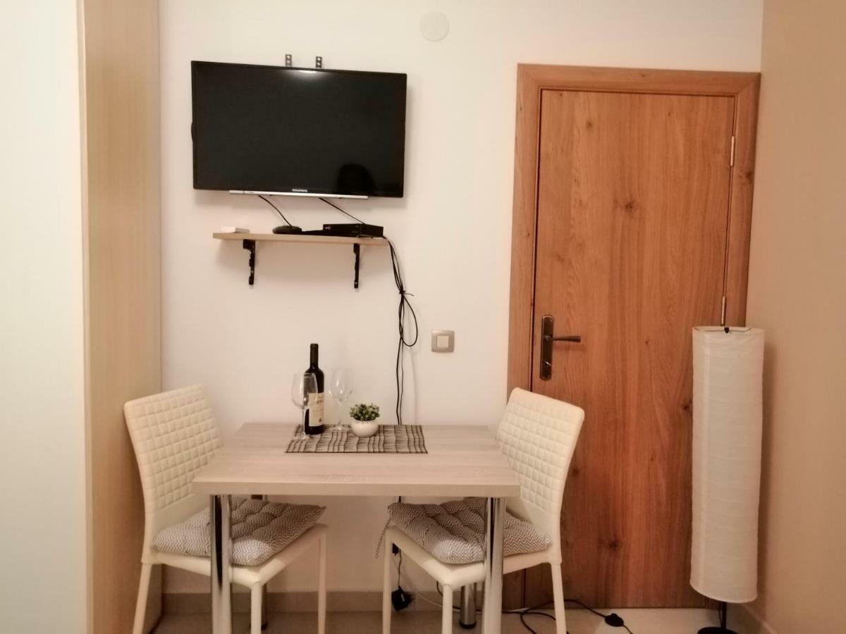 Studio Apartman Irena1 比耶拉 外观 照片